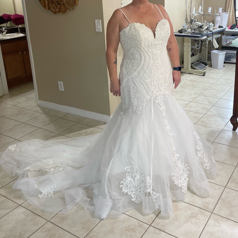 Essence of Australia wedding gown